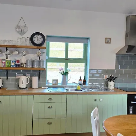 St Kevins * Hollywood (Wicklow)